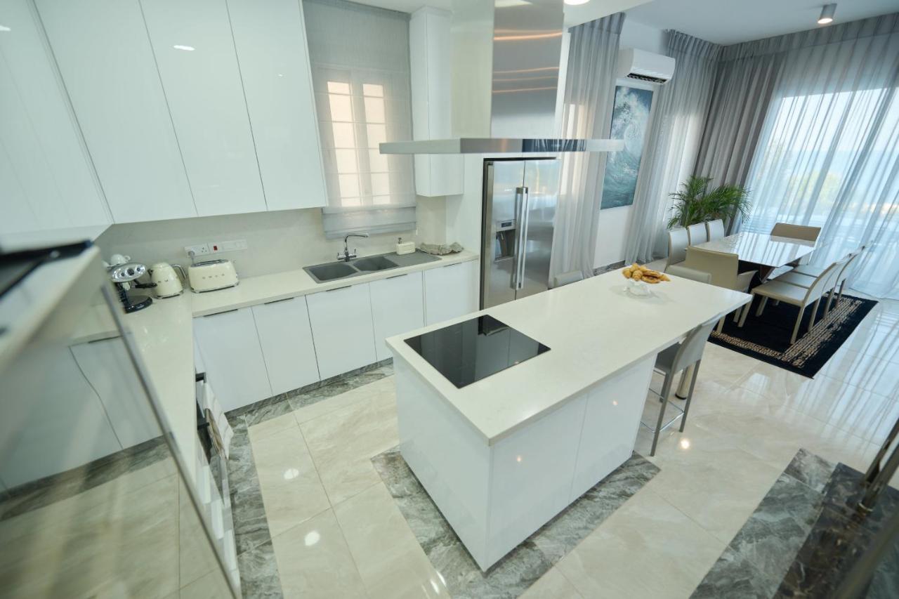 Olymp Luxury C - Seafront Elegance With Infinity Pool And Exclusive Lifestyle Вилла