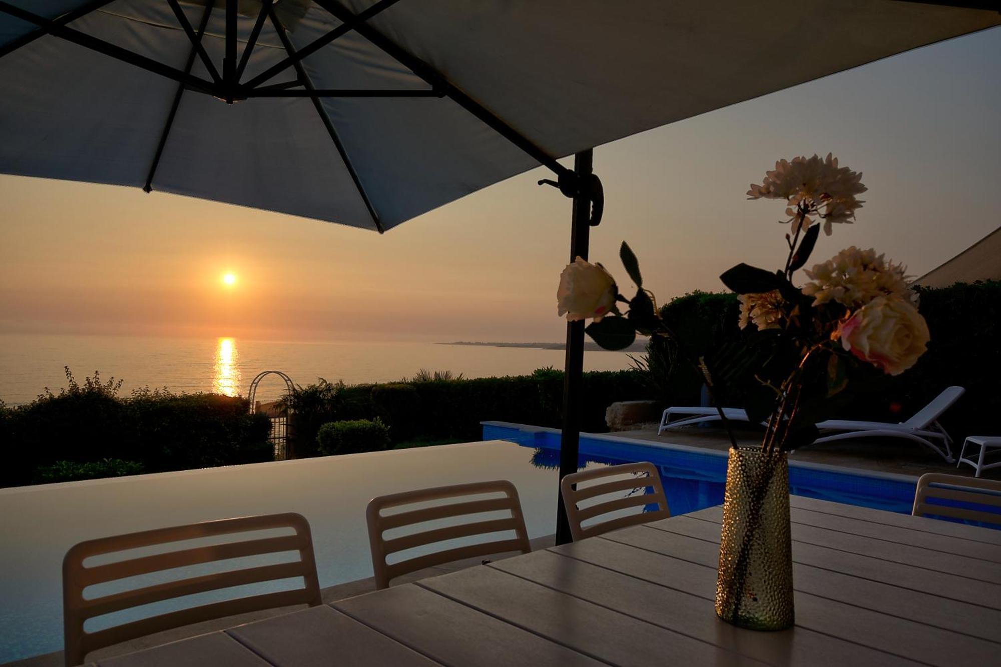Olymp Luxury C - Seafront Elegance With Infinity Pool And Exclusive Lifestyle Вилла