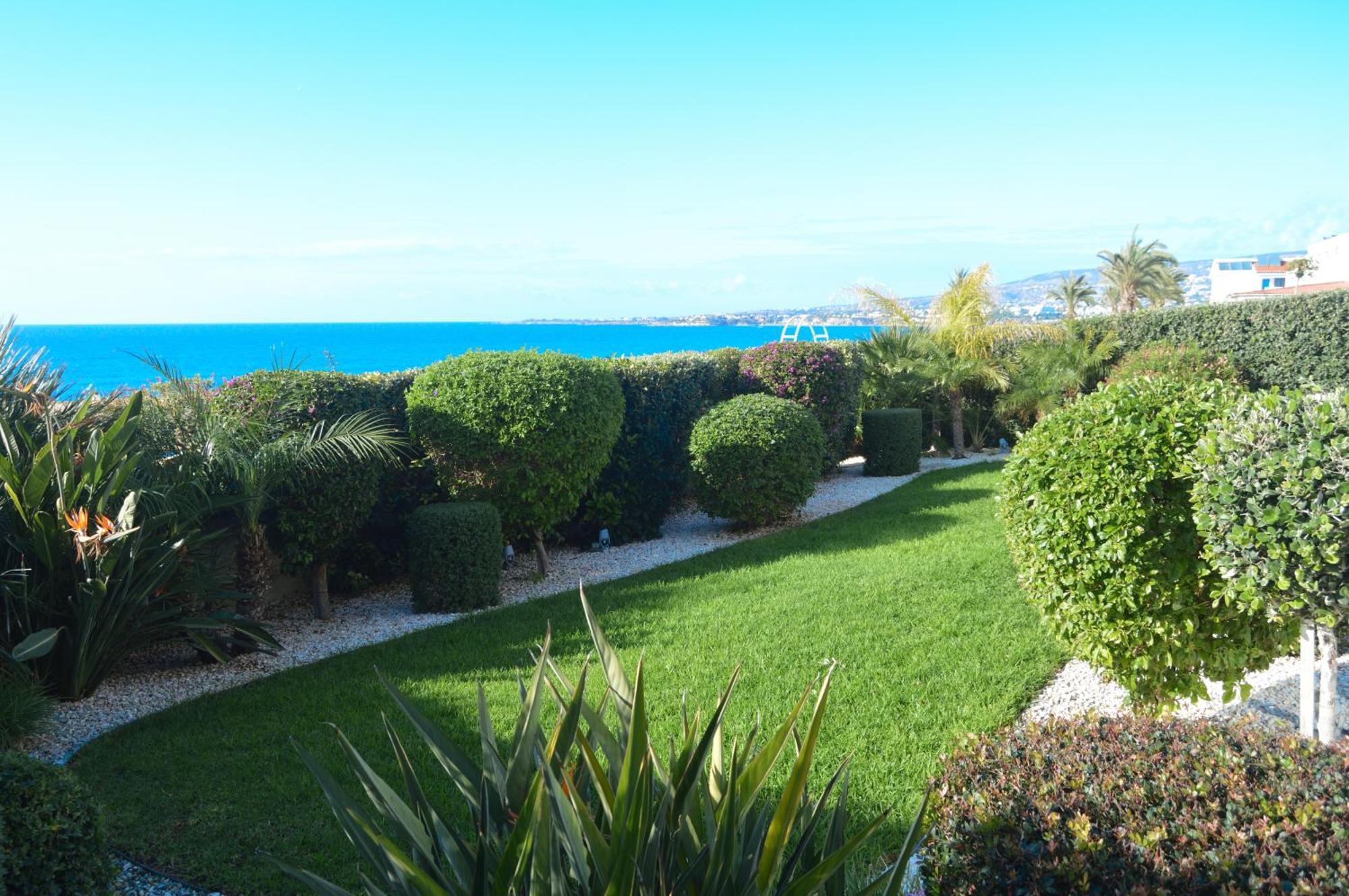 Olymp Luxury C - Seafront Elegance With Infinity Pool And Exclusive Lifestyle * Киссонерга